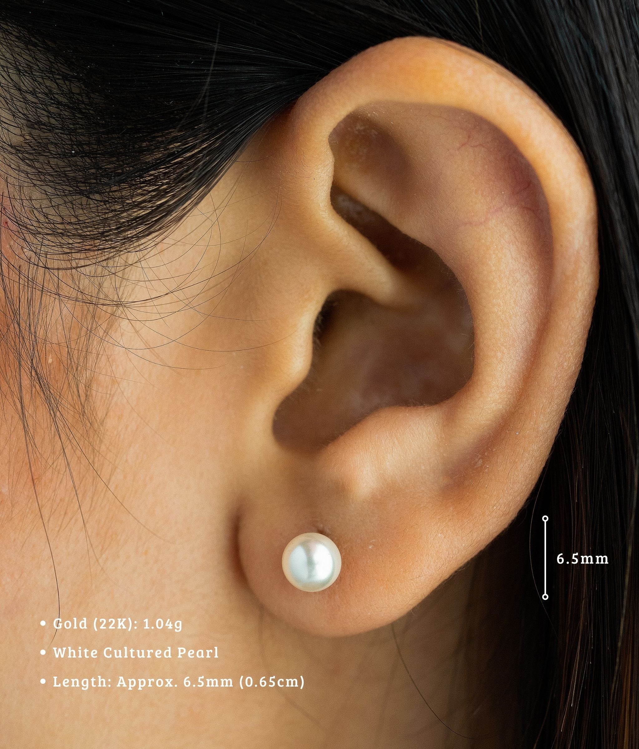 22k Gold Siya Pearl Stud Earrings
