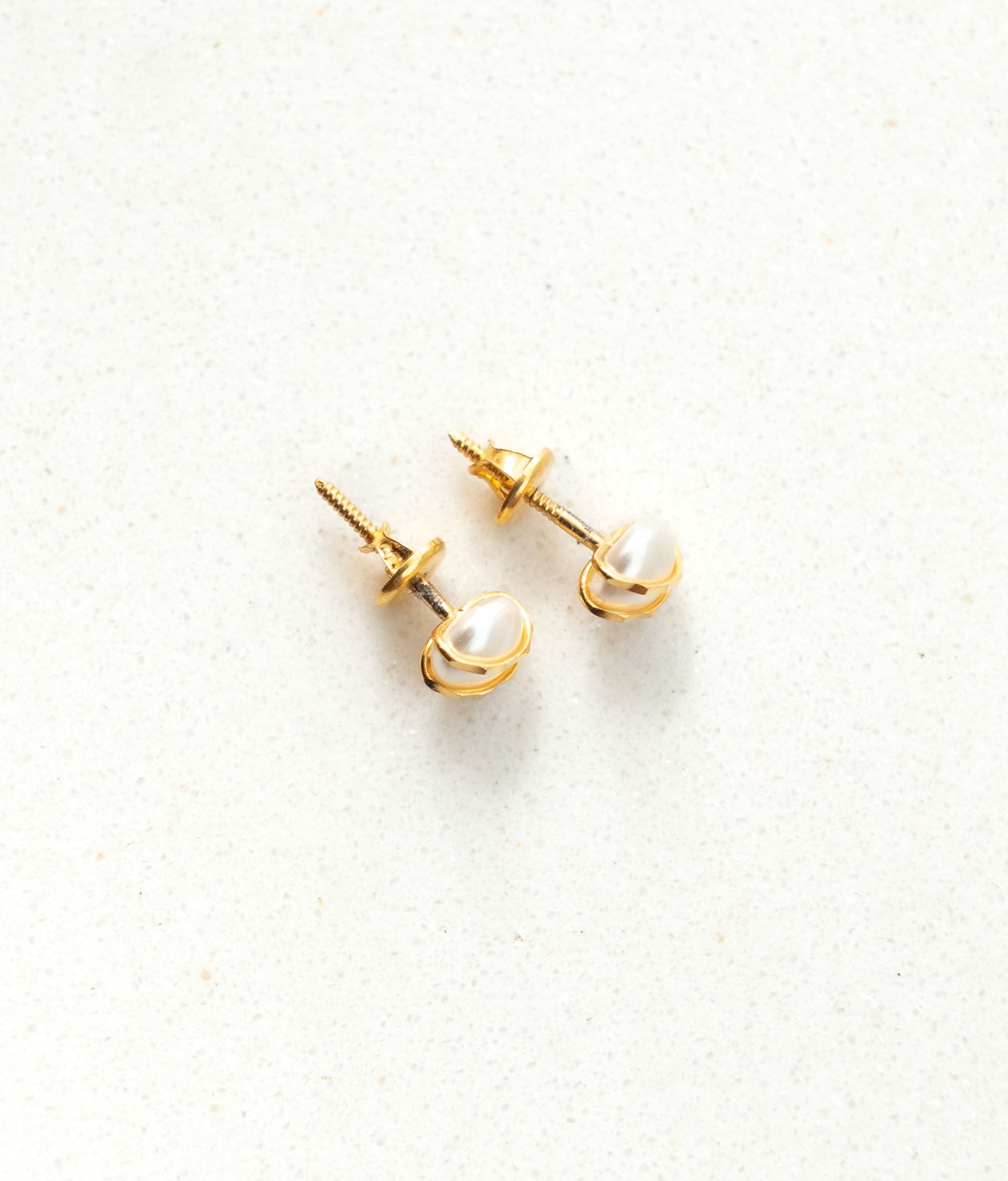 Diya Gold Pendant Set