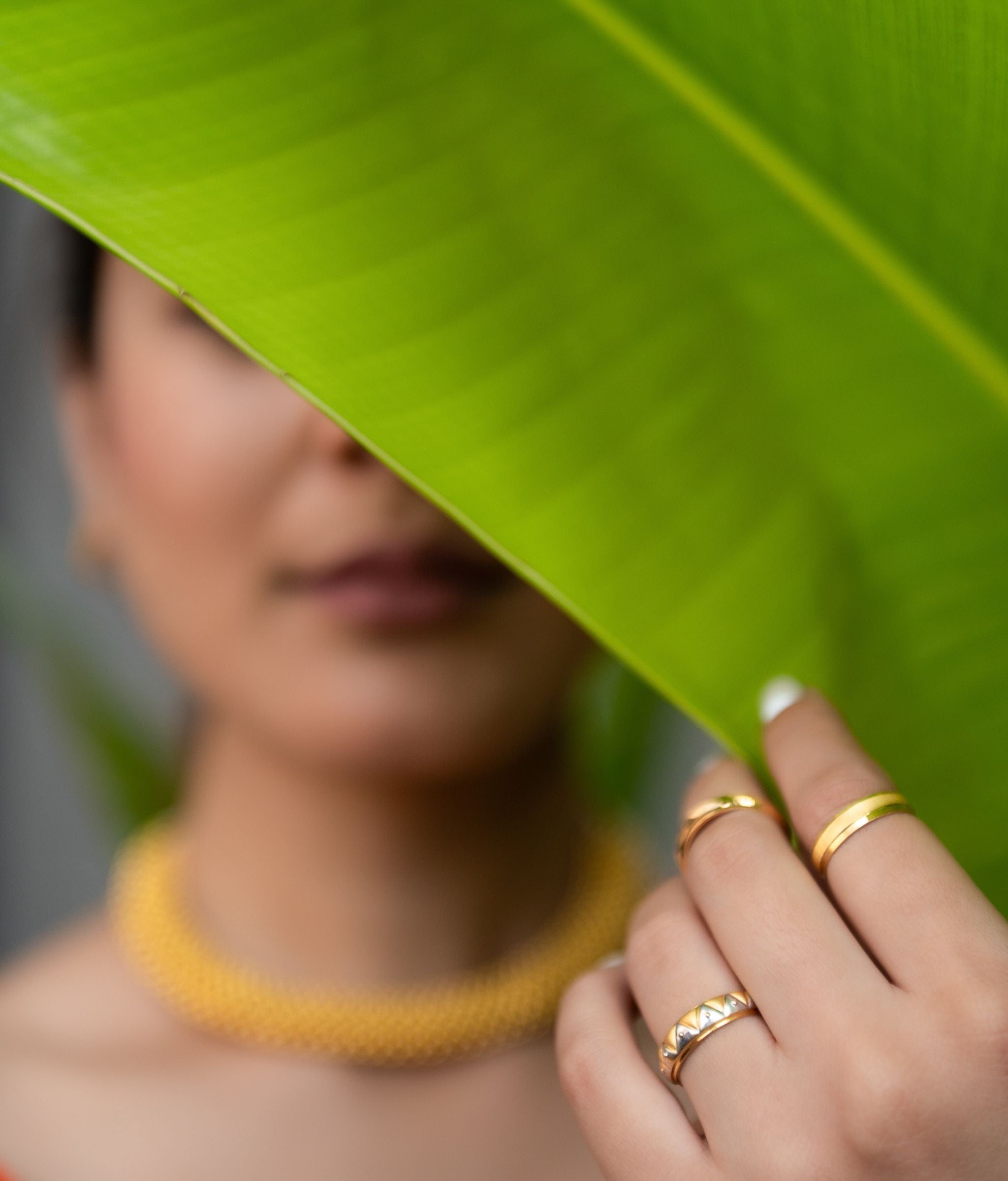 Echo Unisex 22K Gold Ring