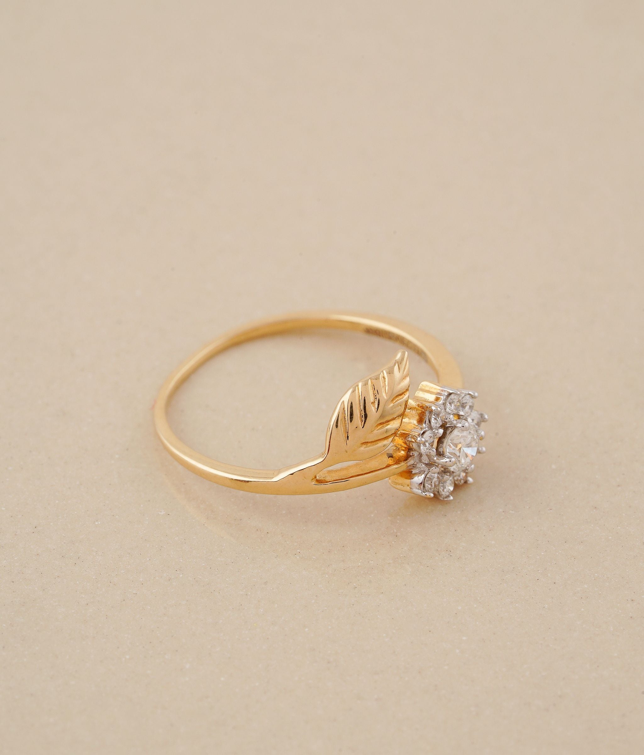 Nyra Petal & Flower Design Gold Ring