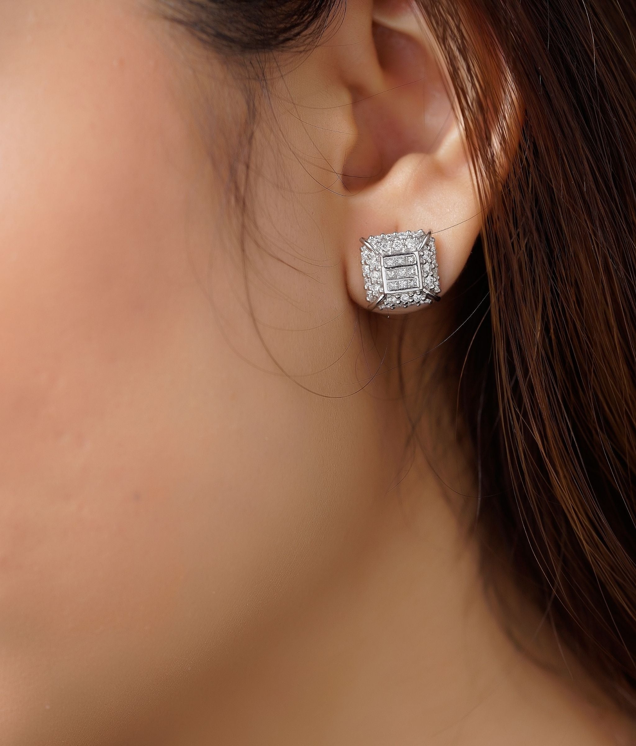 Pihu White Gold & Diamond Earrings