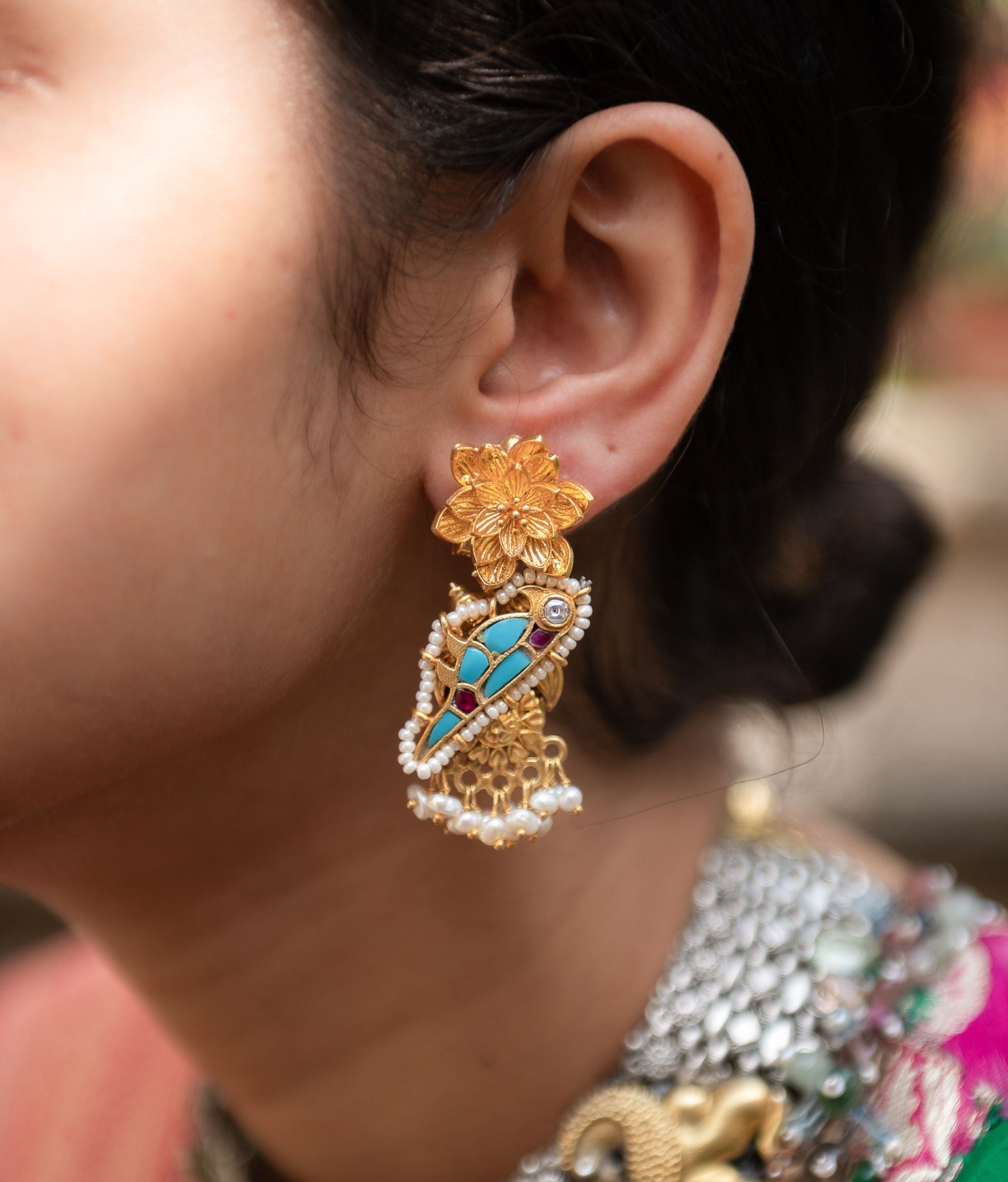 Apeksha Silver Necklace Set