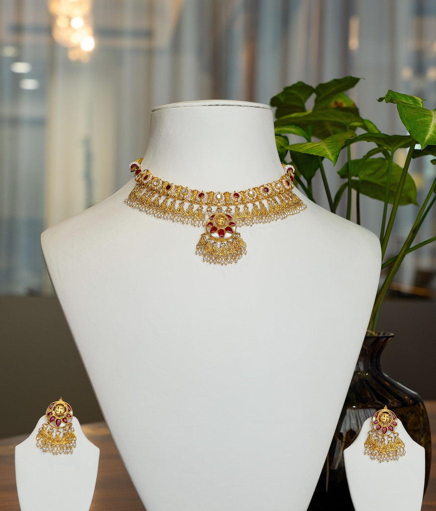 Latest Gold Light Weight Choker Necklace Designs Along With weight And p...  | Choker necklace designs, Choker designs, Necklace designs