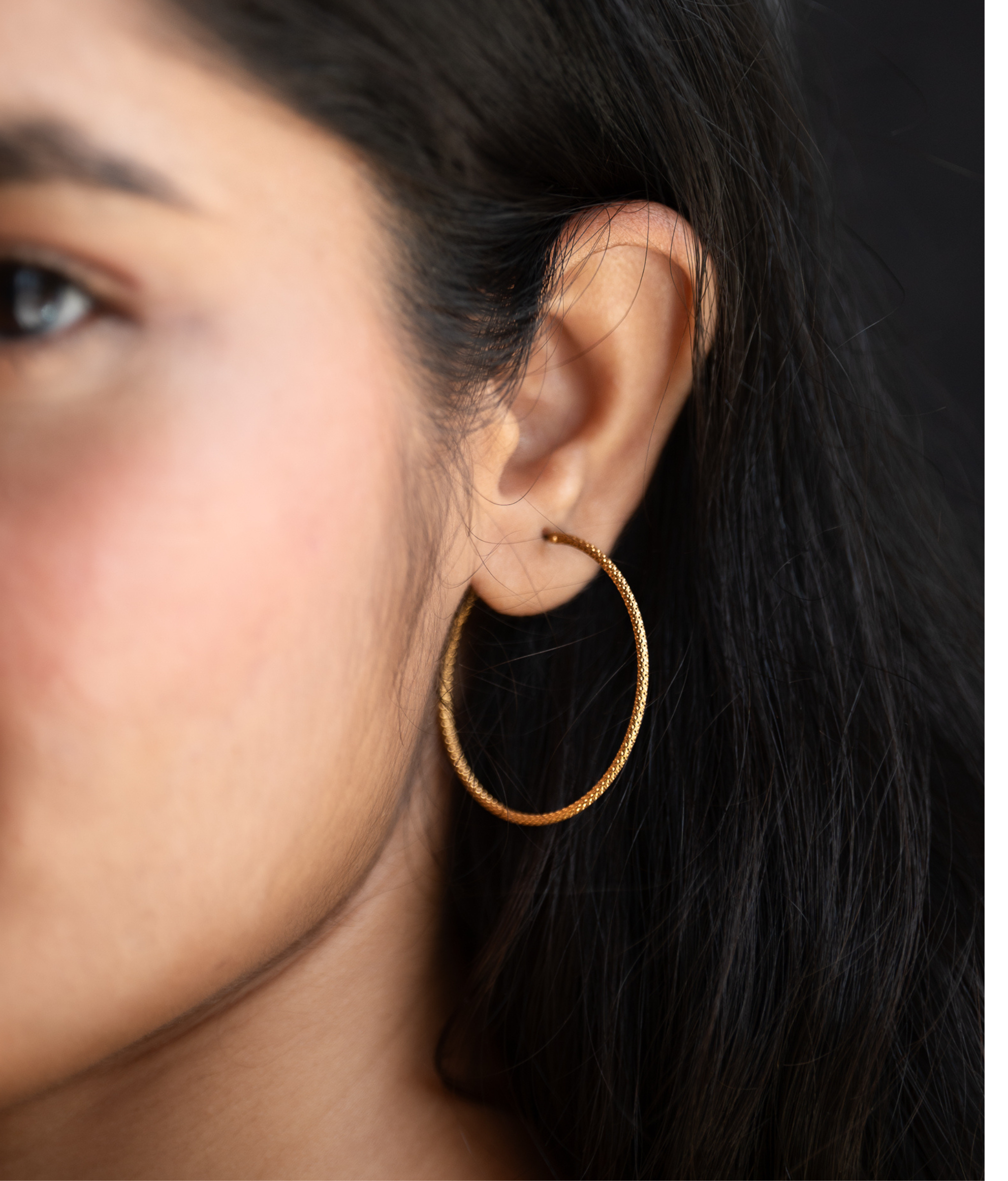 Zehn 22kt Gold Hoop Earrings