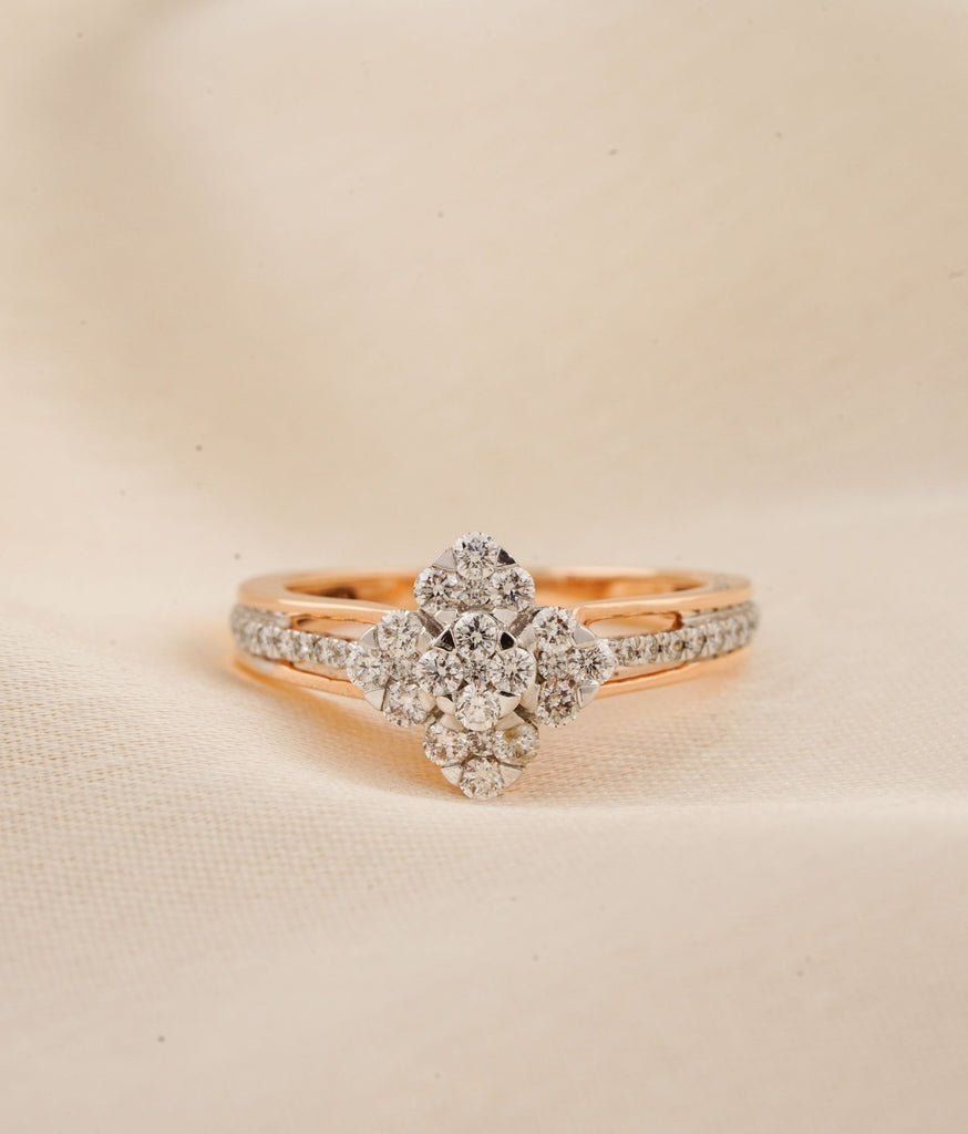 Ahalya 18k Gold & Diamond Ring