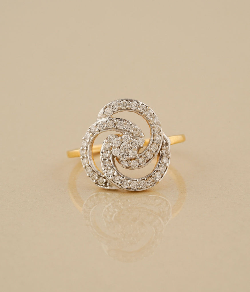 Circel Of Life Gold & Diamond Ring