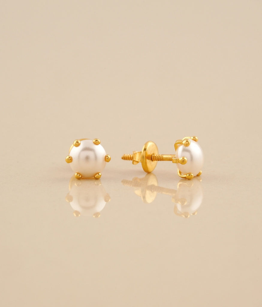 Dot 22kt Gold Pearl Studs