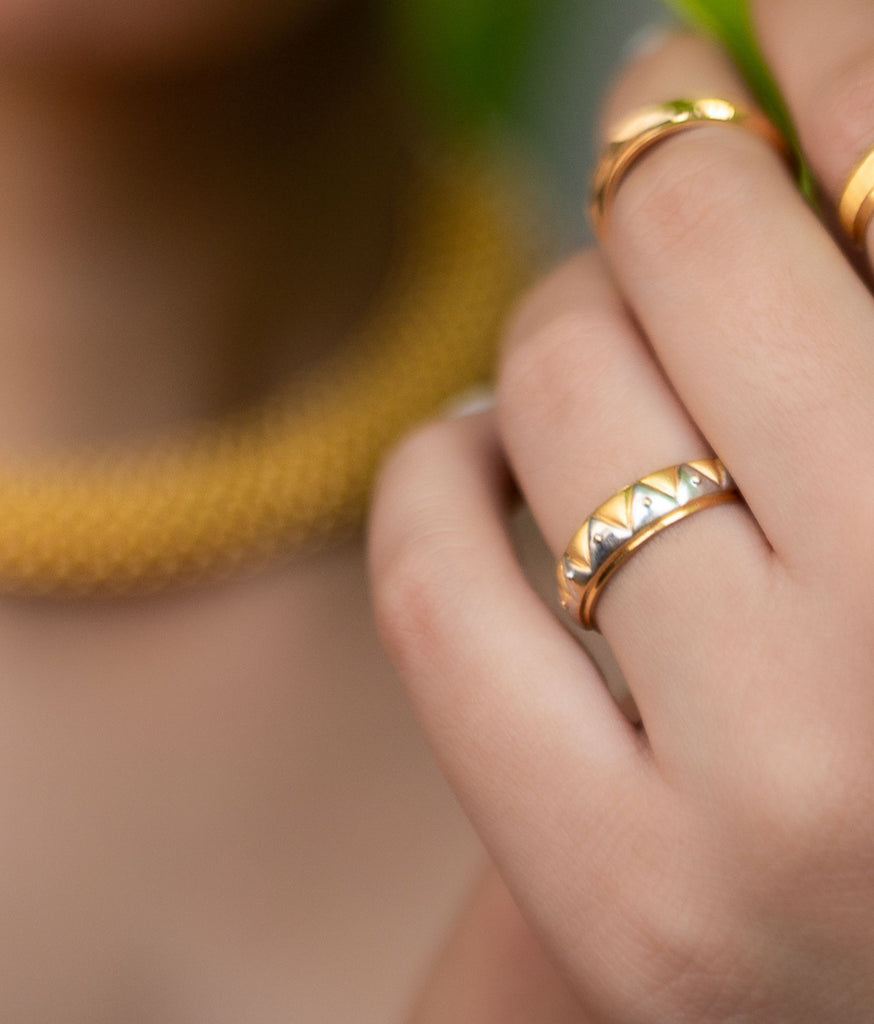 Unisex gold clearance band rings