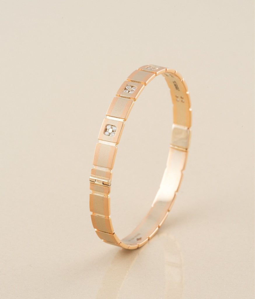 Eve 18K Gold Diamond Bangles