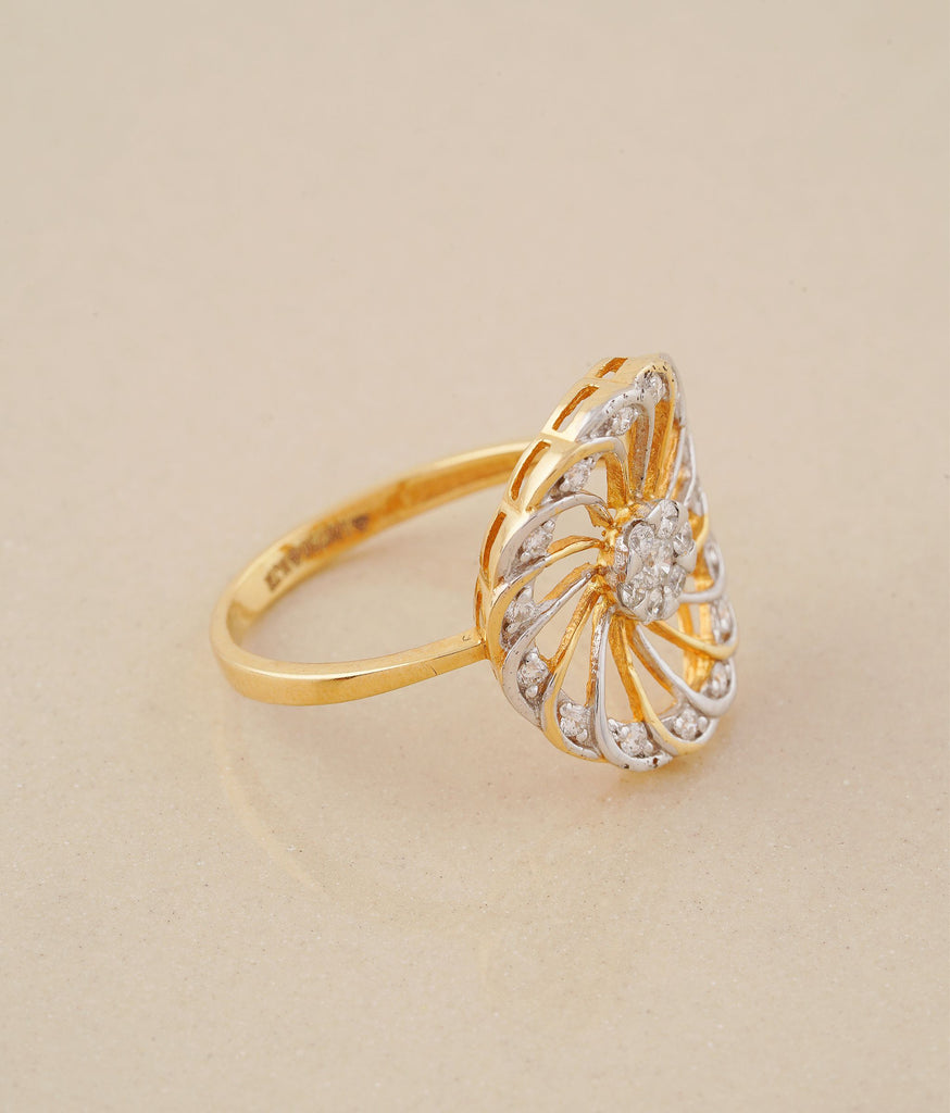 Halo Gold & Diamond Ring