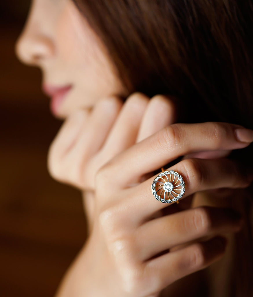 Halo Gold & Diamond Ring