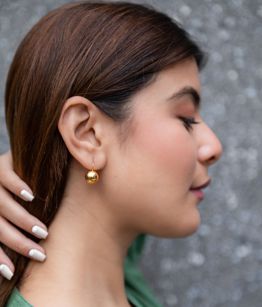 Jasmine 22kt Plain Gold Ball Earrings