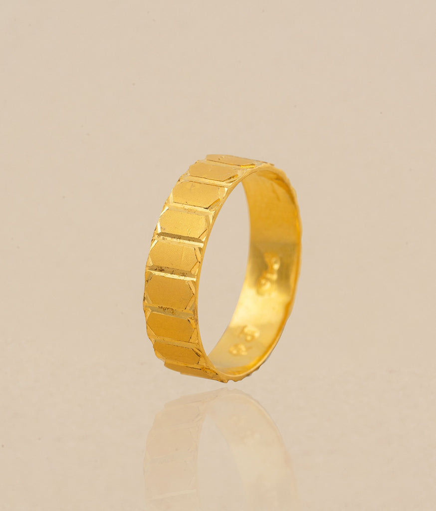 Linear Unisex 22K Gold Ring