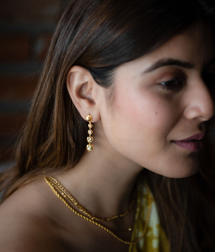 Mira Gold Droplet Earrings
