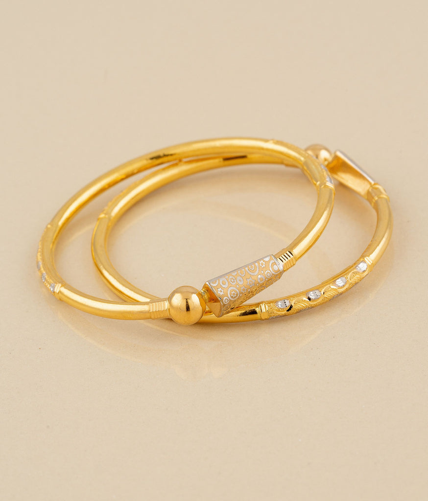 Prarthna Gold Bangles Set Of 2