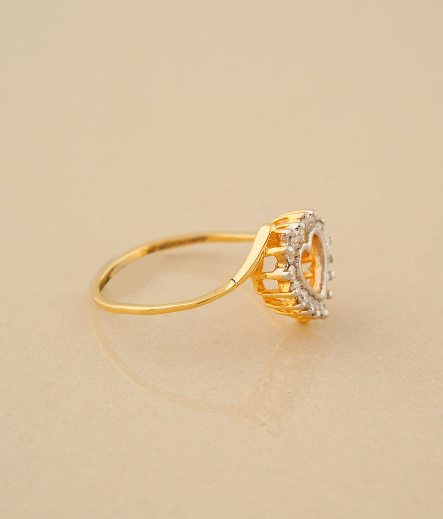 Shape Of My Heart Gold & Diamond Ring