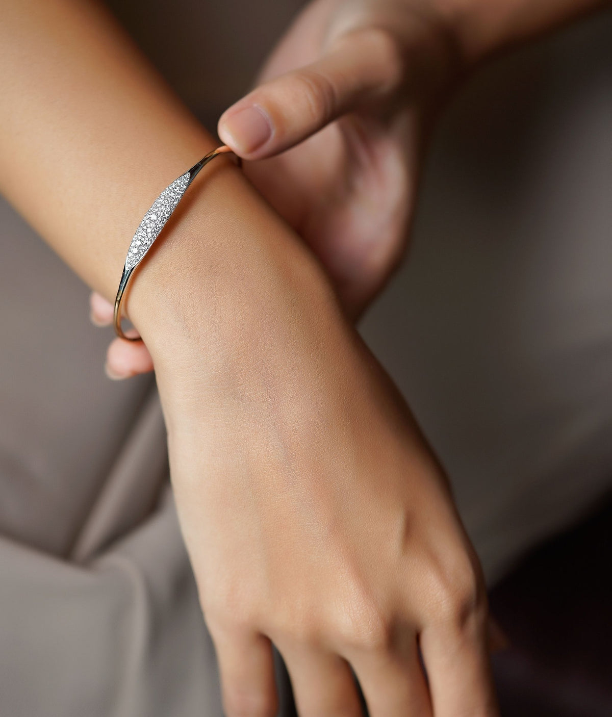 Rosé silver bracelet, square, rectangular and round zirconia