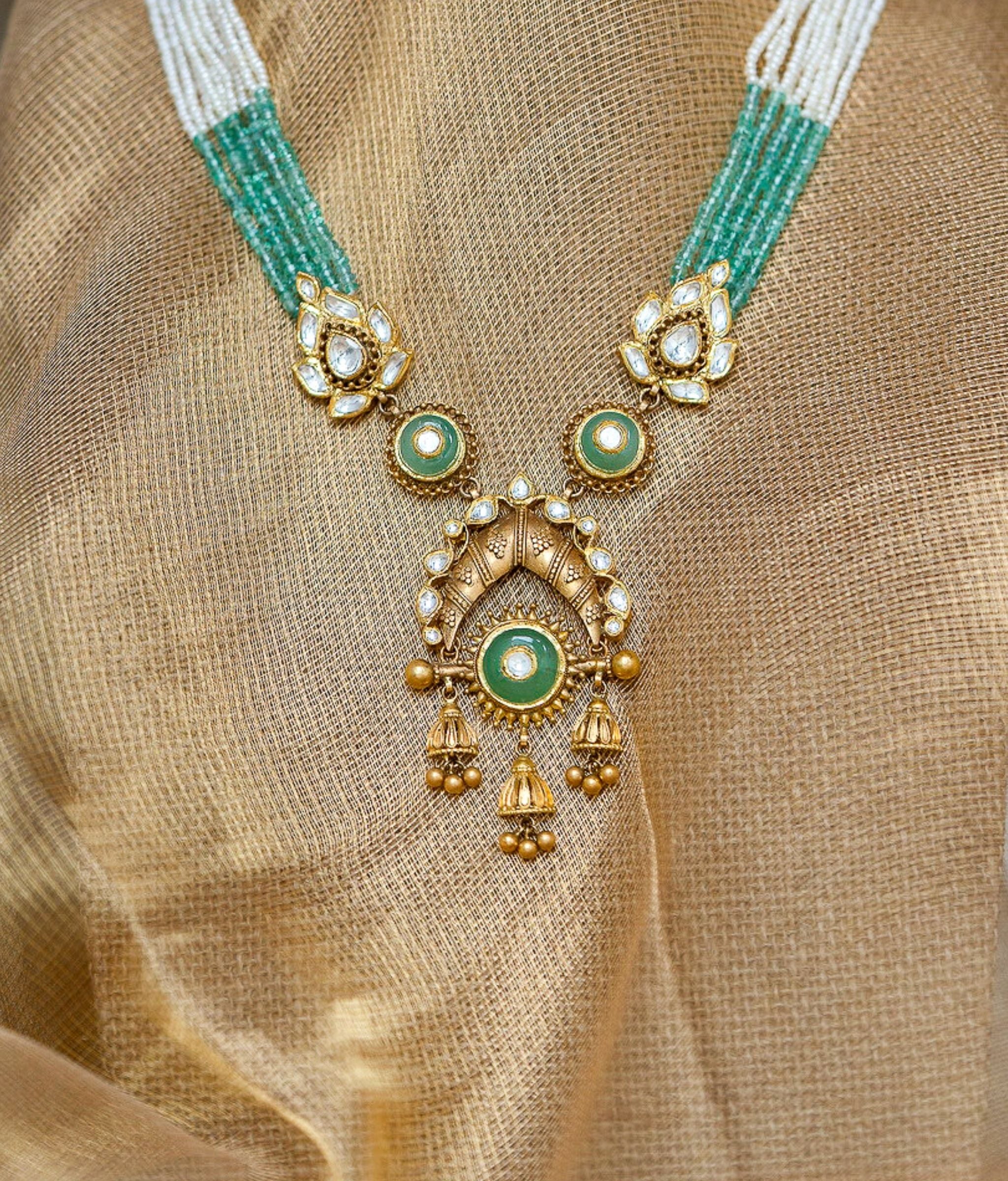 Varnika 22K Gold Necklace Set