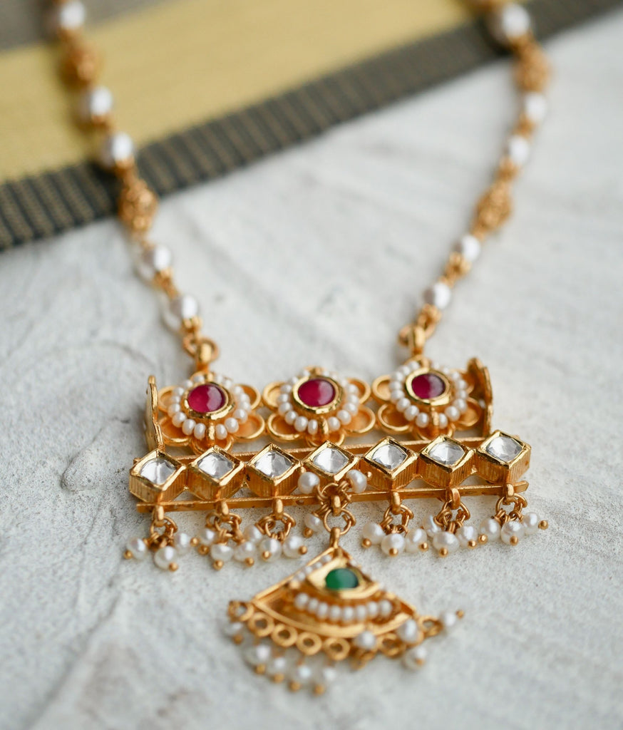 Vedika Antique 22K Gold Necklace Set