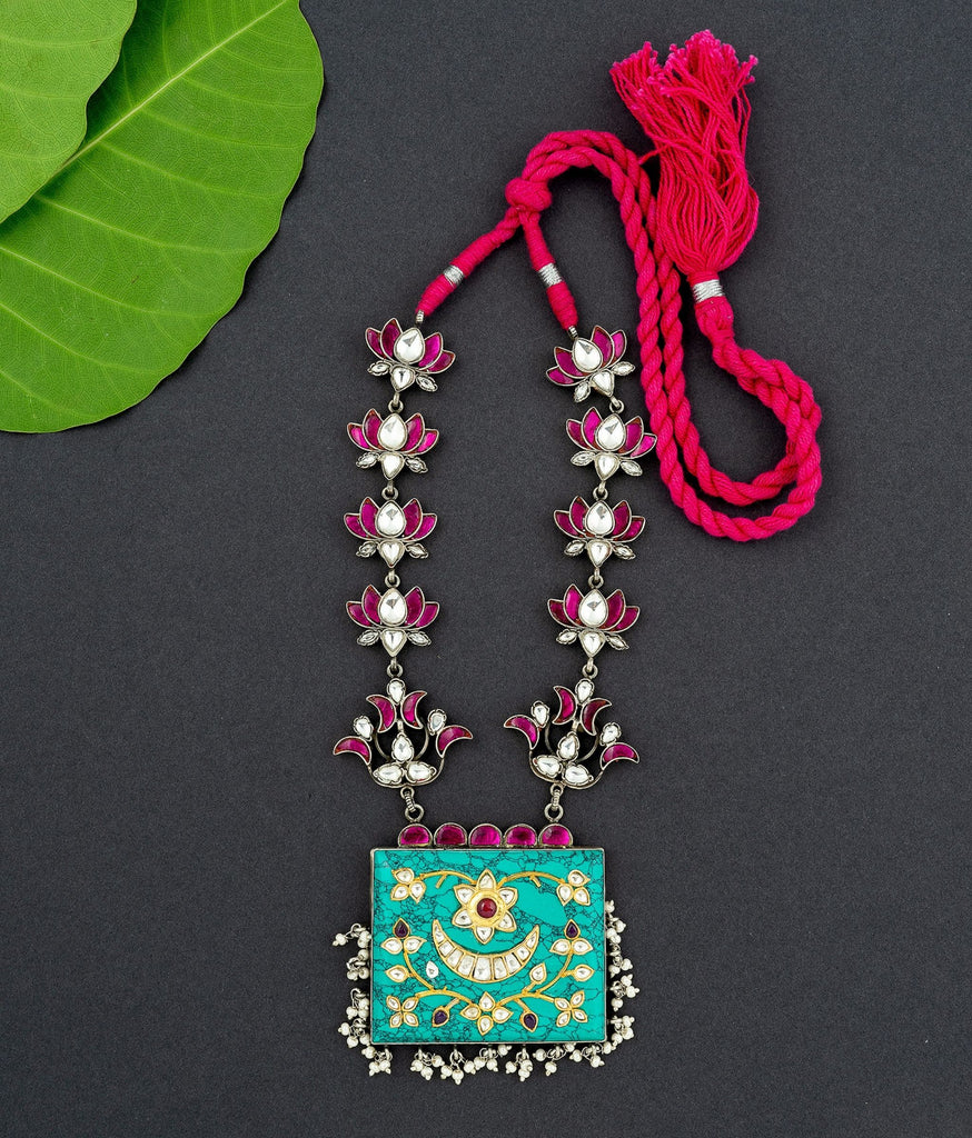 Mandira Silver Necklace Set